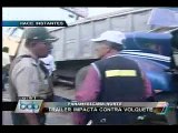 Choque entre tráiler y volquete bloquea la Panamericana Norte en los Olivos