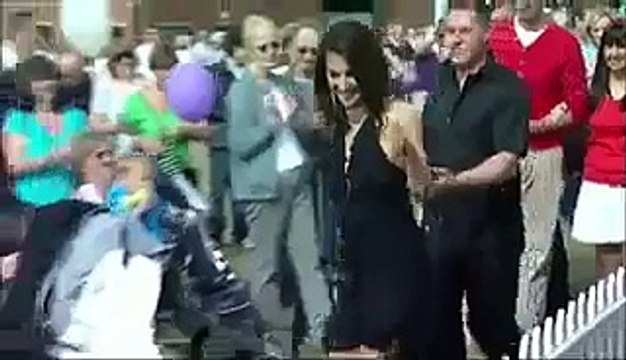Pakistani Anchor Reham Khan dancing in UK AAJ WITH REHAM KHAN_ AAJ NEWS_ AAJ TV_BBC