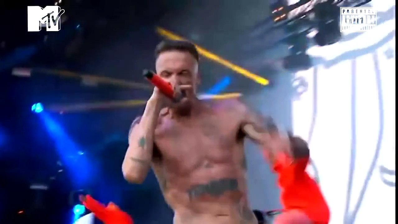 Die Antwoord  Enter The Ninja CHAPPIE (Video Oficial HD)
