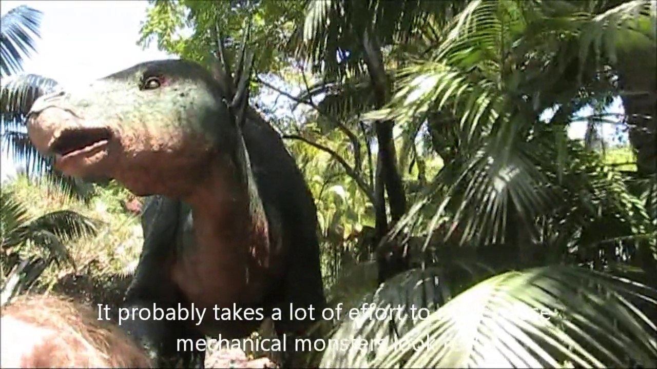 Dinosaurs Live at Jurassic Park, Universal Studios, Los Angeles - USA Holidays