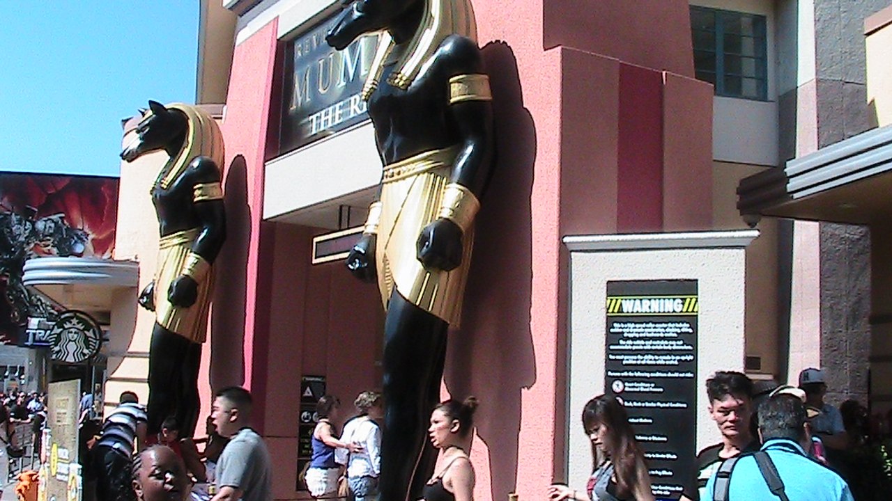 Revenge of the Mummy, Universal Studios, Los Angeles - USA Holidays