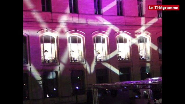 Vannes. 6.500 personnes au bal des pompiers : un dance floor enflammé