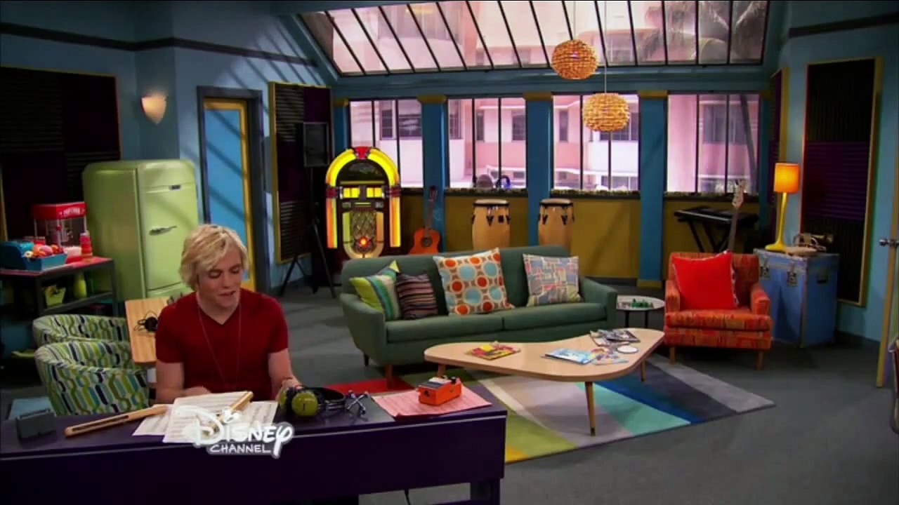 Austin and Ally Episode  Karaoke and Kalamity In English