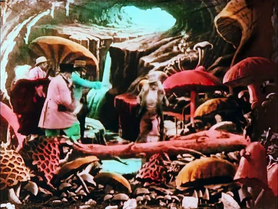 Le voyage dans la lune (version restaurée) - Georges Méliès : extrait n°3