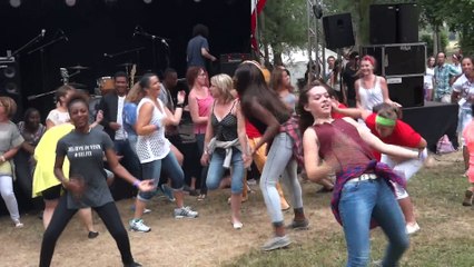 flash mob Guet apens festival en othe 2015
