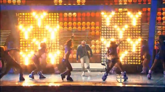 zun zun - Wisin y Yandel Feat Pitbull & Tego Calderon en vivo HD