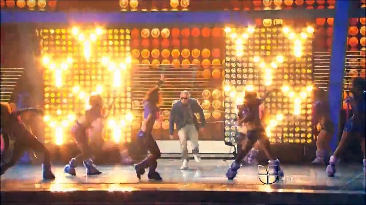 zun zun - Wisin y Yandel Feat Pitbull & Tego Calderon en vivo HD