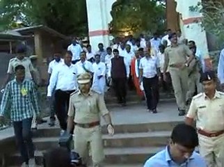 Narmada Garudeshwar Puja by Maharashtra CM Devendra Fadnavis