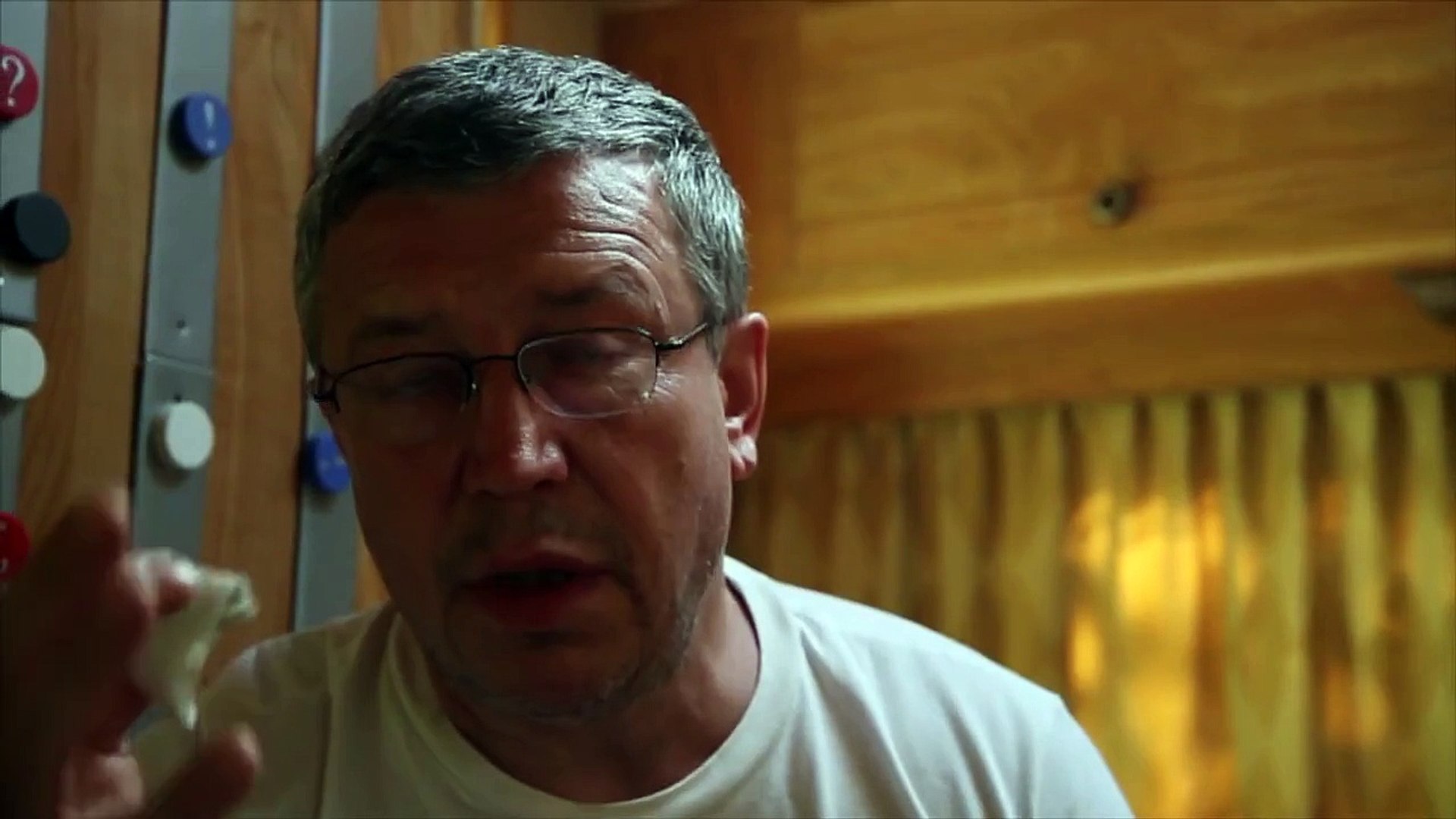 ⁣Raganu Mēnesis (2012) - Oficiālais filmas tizeris