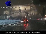 NEVE A ROMA:  PIAZZA VENEZIA DI NOTTE