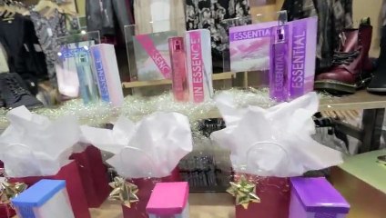 What Holiday Shopping Looks Like From Inside Your Head