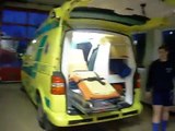 Åka ambulans