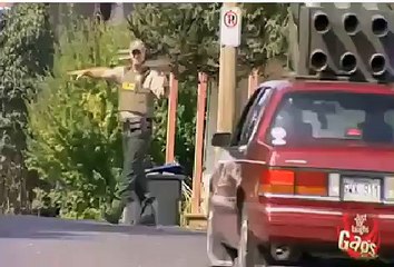 Ne vous arretez pas à toute barrière, attention au piège.