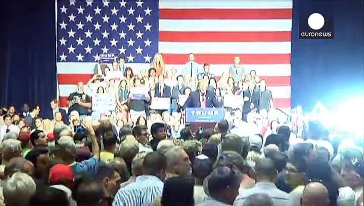 US-Wahlkampf: Donald Trump spricht John McCain Heldenstatus ab