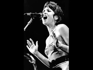 LINDA RONSTADT  ~ Just One Look ~.wmv