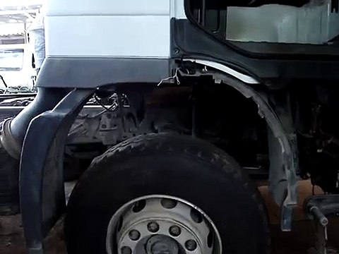 Mercedes-Benz Actros MPII 3348 V8 - Engine Start 1º Intent