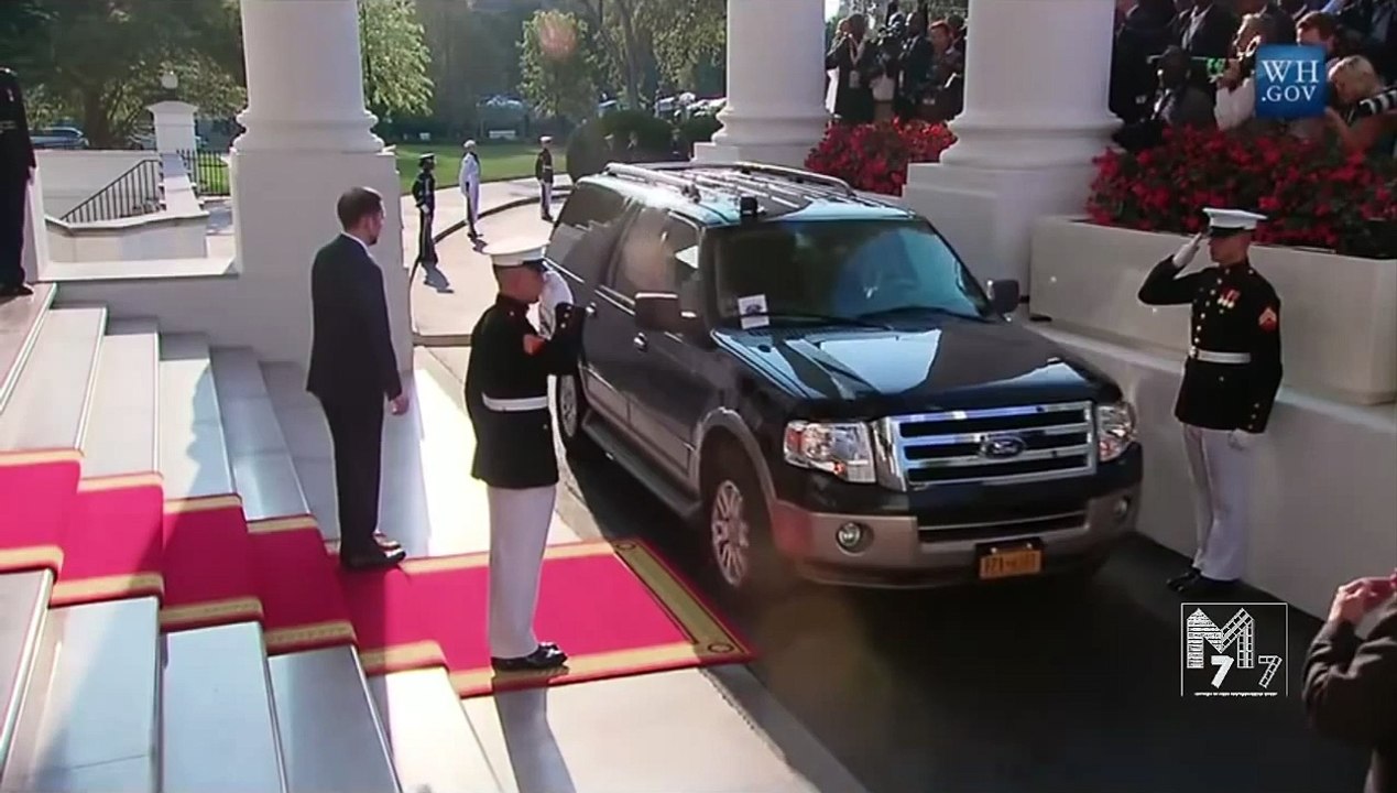 Lesotho prime minister Thomas Motsoahae "Tom" Thabane arrives at the White House Diner