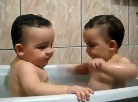 Cute babies 2015 Funny Baby Videos Funny Twin Babies Laughing compilation 2015