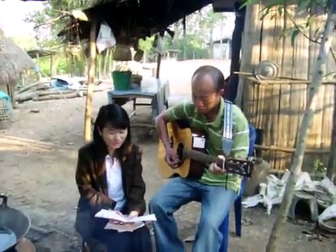 Koj Tsis Hlub, Leejtwg Yuav Hlub?