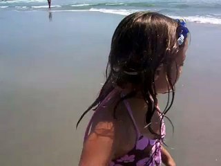 brother and sister sand fight