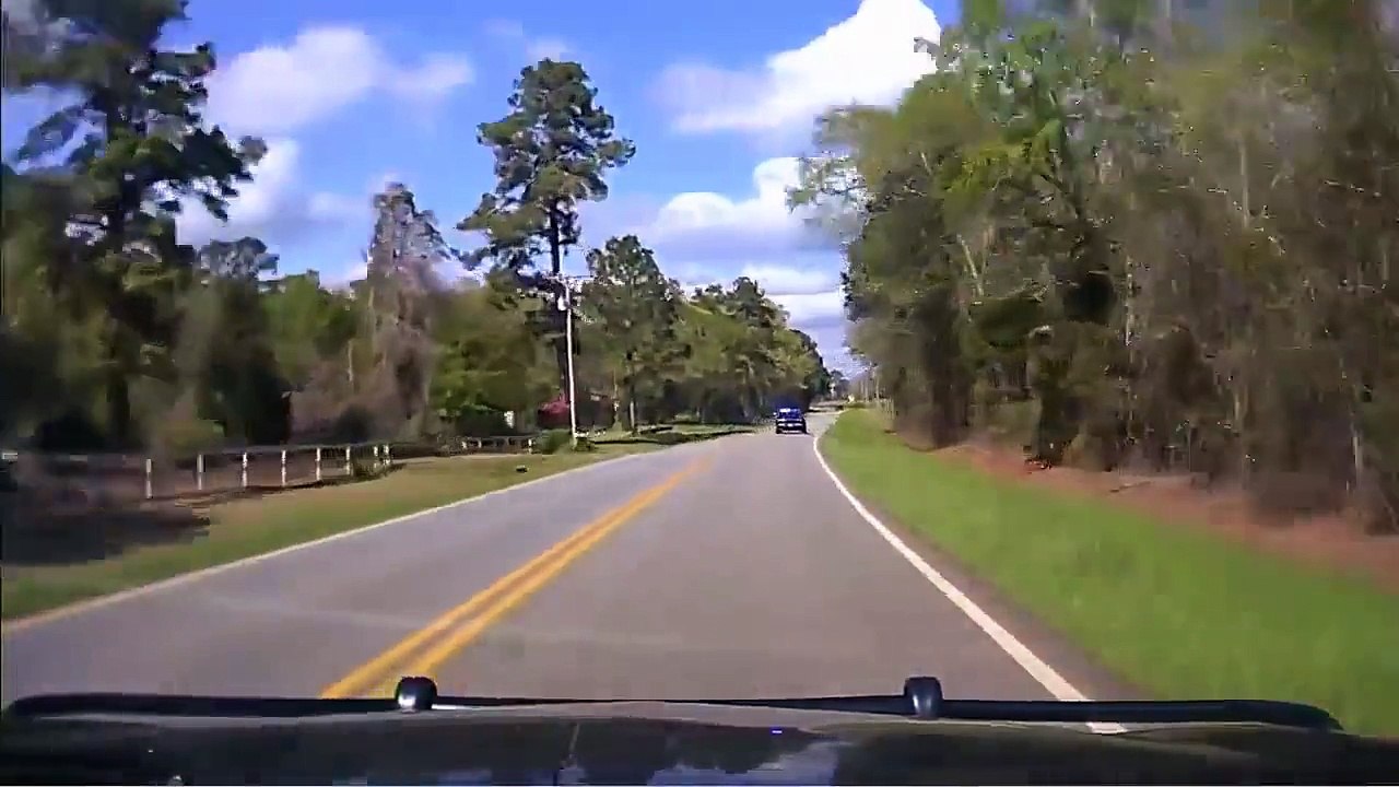 Police vs Pickup Truck High Speed Chase