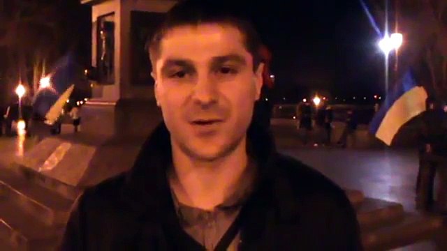 20 03 2014 г Украина, Одесса, интервью у Игоря, командира Правого Сектора Одессы