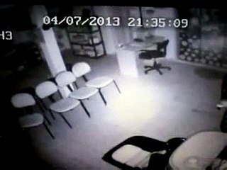 Fantasma capturado em camera de segurança