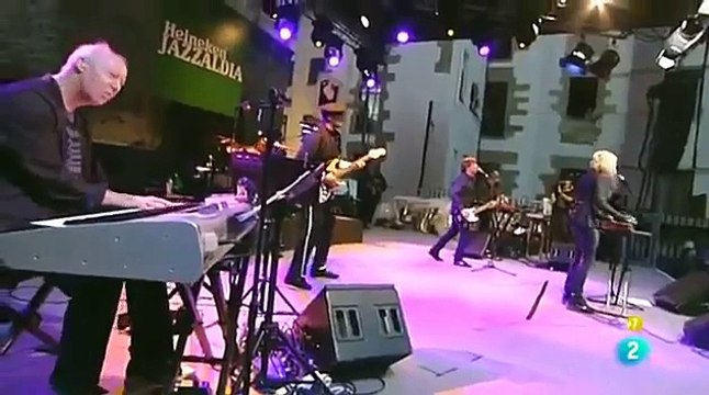 Cyndi Lauper ~ All Through The Night *LIVE