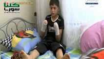 طفل سوري فقد يديه وجعل اكبر رجل يبكي بعد سماعه