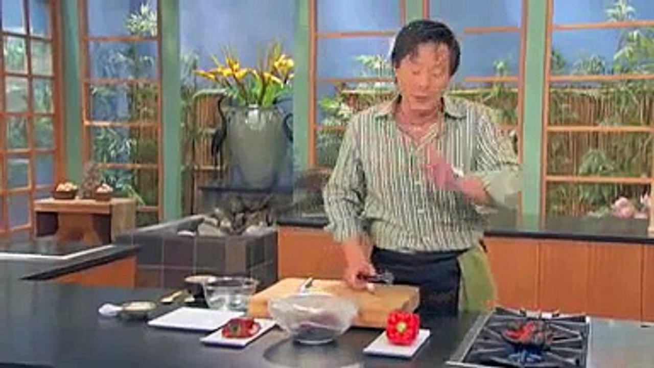 Simply Ming: Roasting Red Peppers
