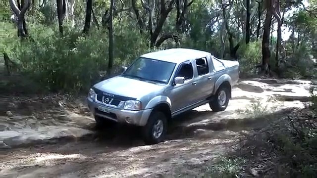 Nissan D22 Navara with X-Flex 3 Lift Kit - Sean's D22 Navara