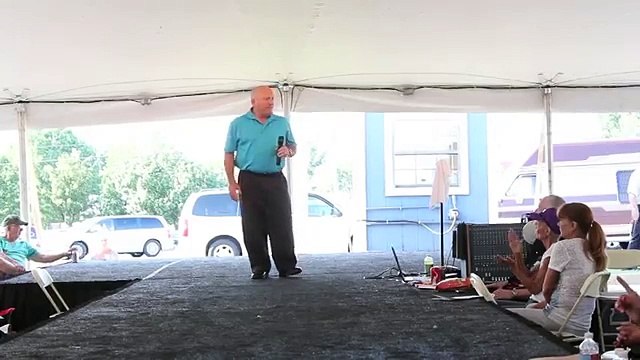 Danny McCorkle sings 'LITTLE DARLIN' at Elvis Week 2013 (vid