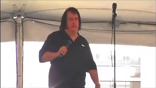 Bryan Clark sings 'Can't Help Falling In Love' Elvis Week 20