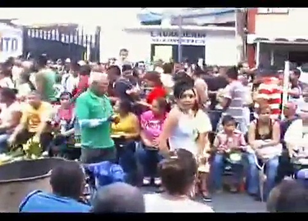 2010. Santa Muerte Tepito Culto y Coros, Altar Alfarería y Tiendita, México DF
