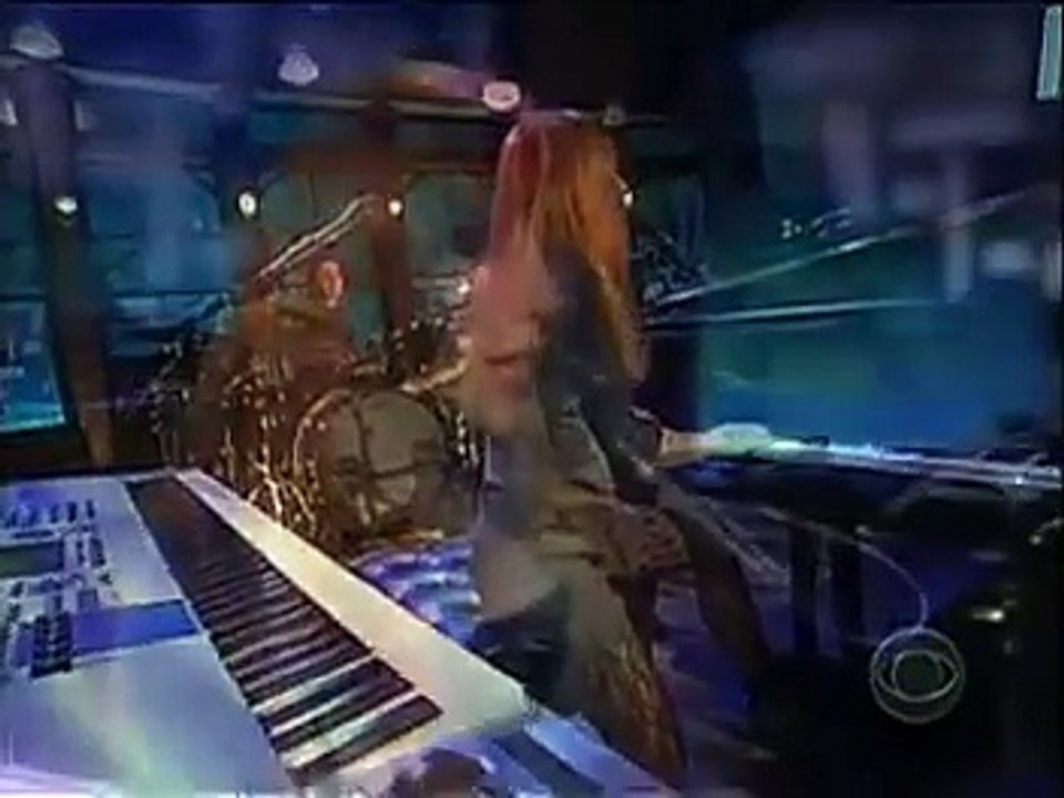 Tori Amos - Bouncing Off Clouds - Live On The Late Late Show
