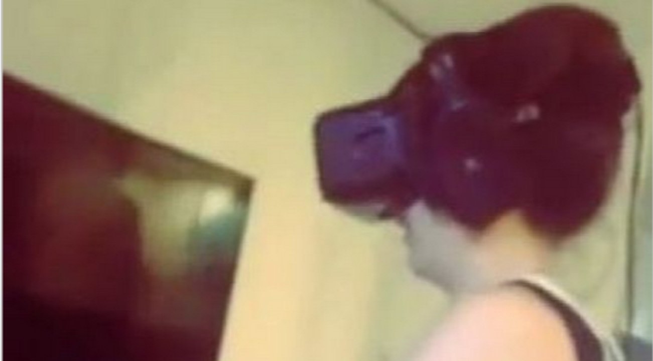 Oculus Rift Virtual Reality Real Life Fail