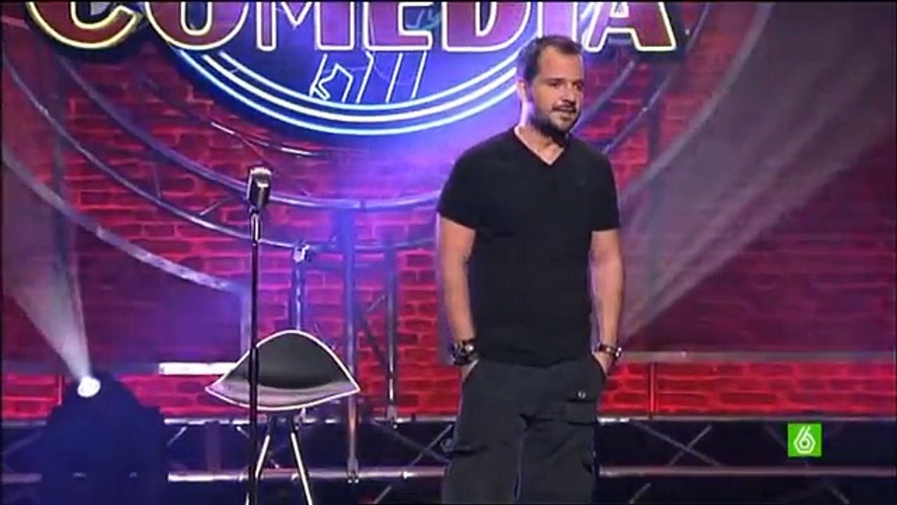El Club De La Comedia - Angel Martin
