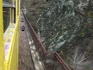 voyage en petit train jaune