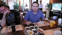 How Turkish people eat Korean Food