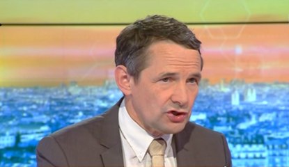 Mandon salue la tribune de Hollande dans le JDD