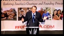 Huckabee: I Don't Hate Gays, God Does