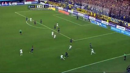 Le magnifique coup du foulard de Jonathan Calleri