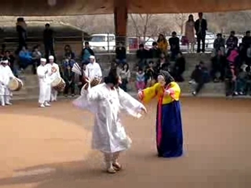 Theatre masque de An Dong