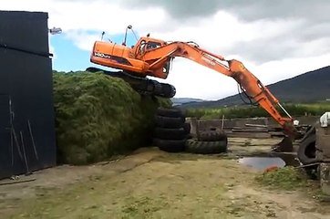 How to Get Your 14 Ton Digger off the Silage Pit
