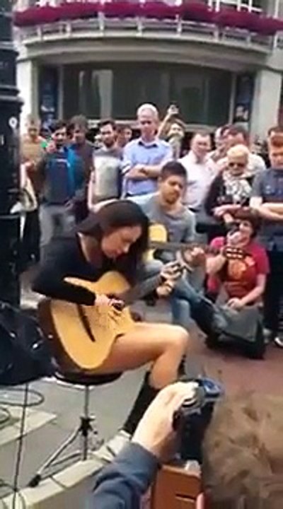 Ils se font passer pour des musiciens de rue