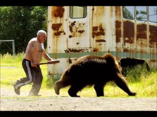 26 Most Overly MANLY MEN ◄◄◄