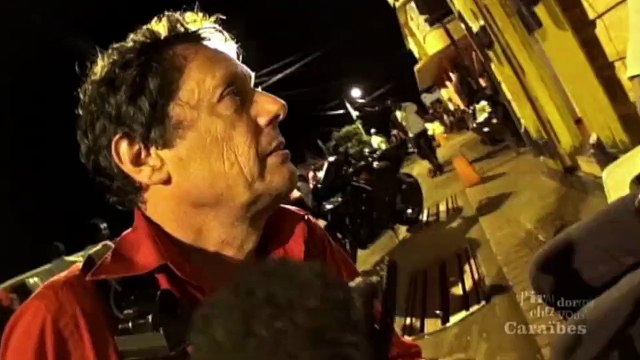 J'irai dormir chez vous : Antoine de Maximy pris dans une fusillade