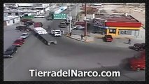 Video de un Comando armado realiza levantón afuera de un OXXO‏