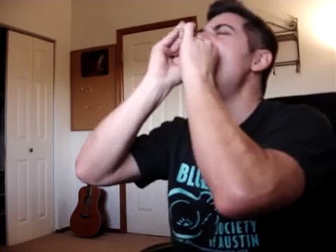 Blues harmonica lesson on layering your solos: D harp