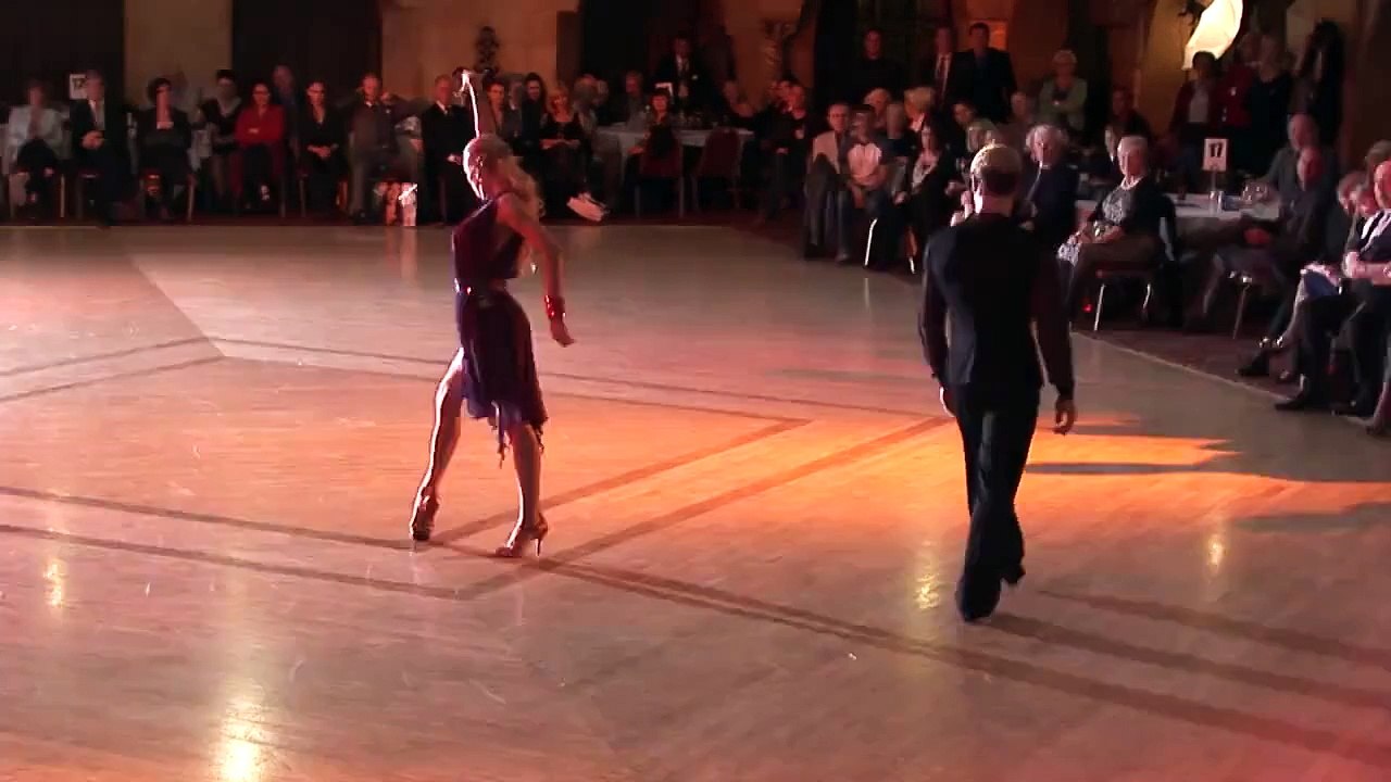 Amazing Rumba by Riccardo Cocchi & Yulia Zagoruychenko